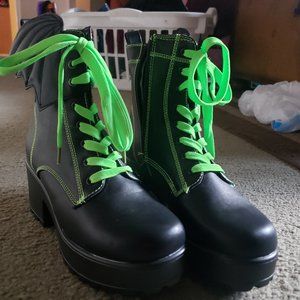 Koi footwear green and black platform shoes